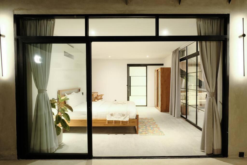 Manresa Villa Bali 2 Canggu Buitenkant foto