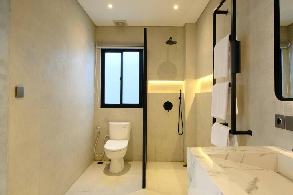 Manresa Villa Bali 2 Canggu Buitenkant foto